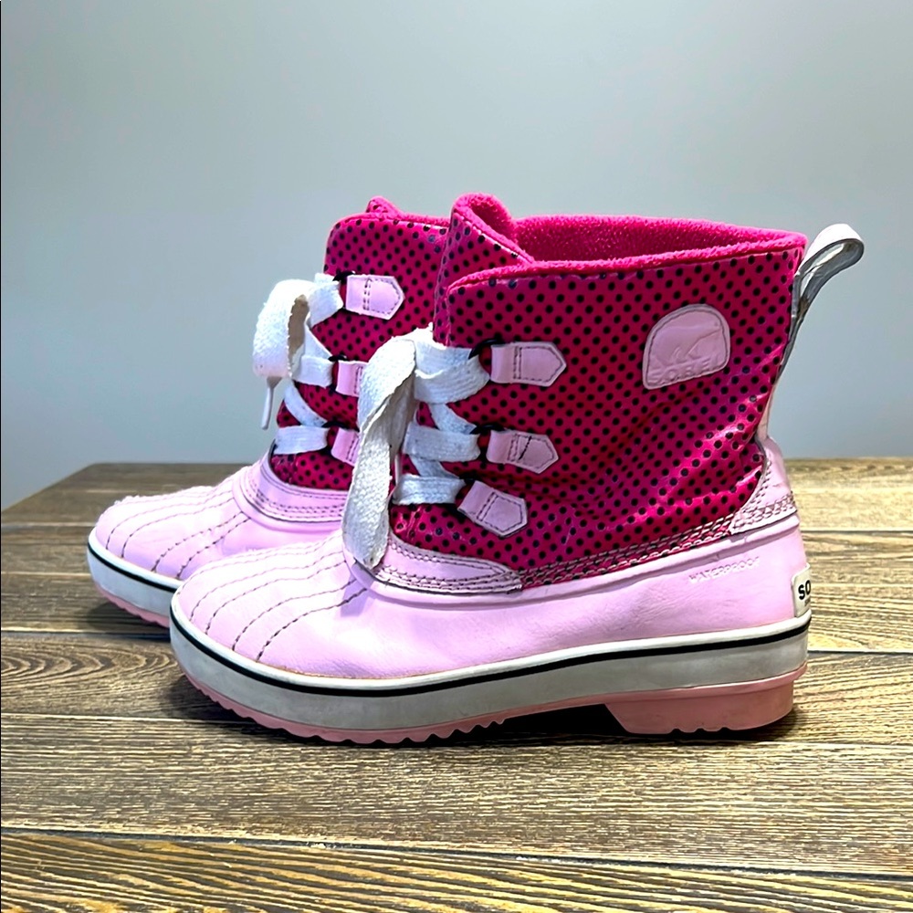 Sorel Pink and White Rain‎ & Snow Boots with Polka Dots